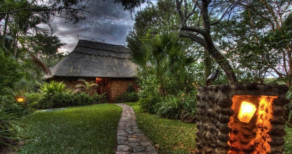 Gorges Lodge Victoria Falls Extérieur photo